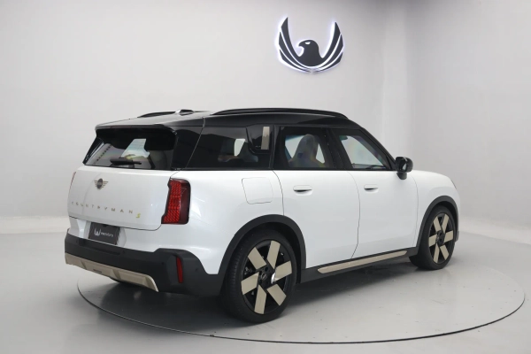 Foto do veiculo MINI COUNTRYMAN S ALL4 TOP ELéTRICO