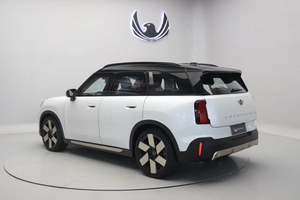 Foto do veiculo MINI COUNTRYMAN S ALL4 TOP ELéTRICO