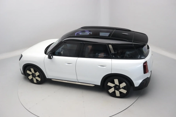 Foto do veiculo MINI COUNTRYMAN S ALL4 TOP ELéTRICO