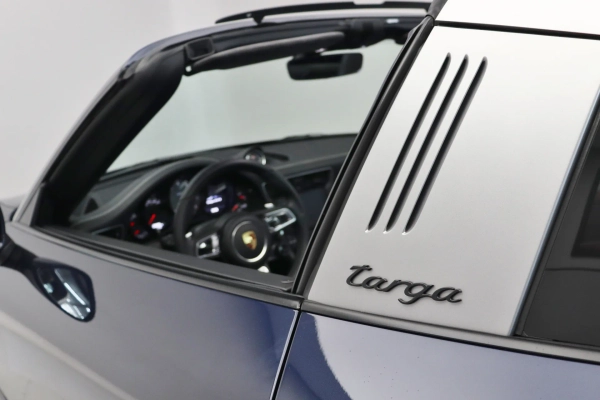 Foto do veiculo PORSCHE 911 TARGA 4GTS