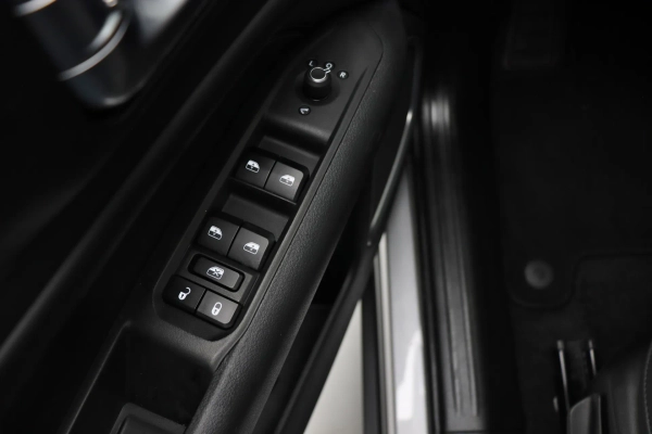 Foto do veiculo JEEP COMPASS LONGITUDE TD350 4X4