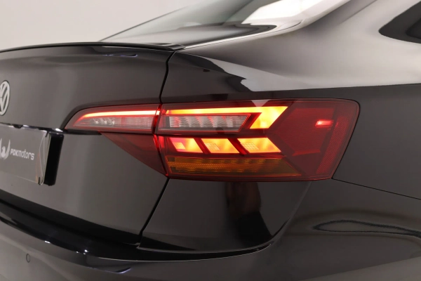 Foto do veiculo VOLKSWAGEN JETTA GLI