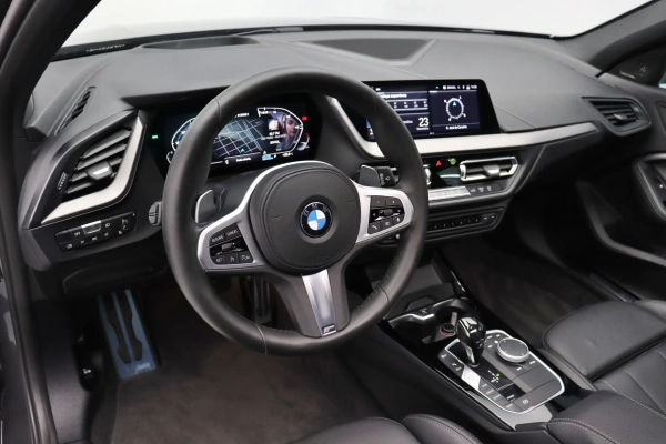 Foto do veiculo BMW M 135I XDRIVE