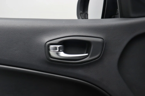 Foto do veiculo JEEP COMPASS LONGITUDE FLEX