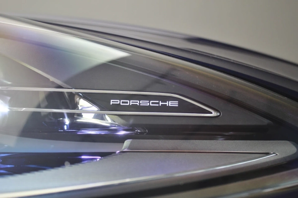 Foto do veiculo PORSCHE MACAN 