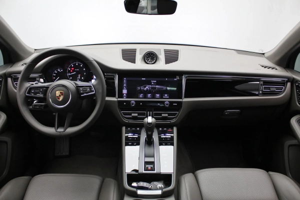 Foto do veiculo PORSCHE MACAN 