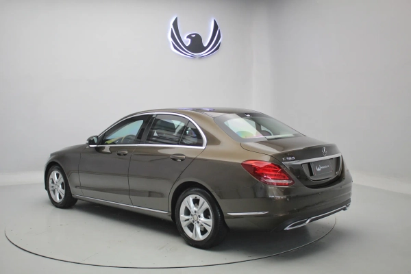 Foto do veiculo MERCEDES-BENZ C 180 AVANTGARDE