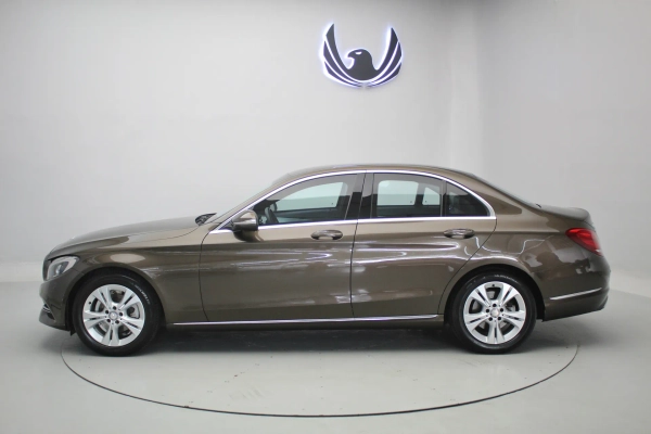 Foto do veiculo MERCEDES-BENZ C 180 AVANTGARDE