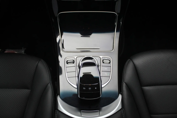 Foto do veiculo MERCEDES-BENZ C 180 AVANTGARDE