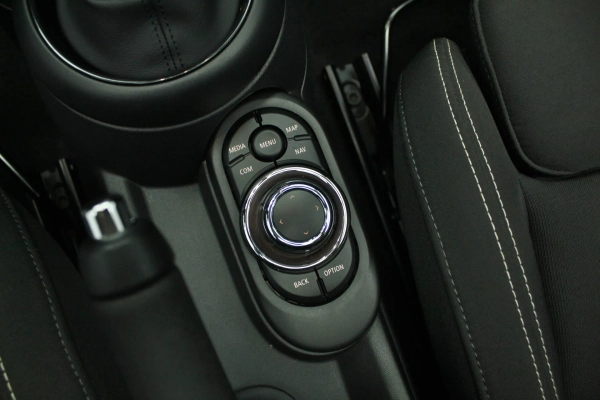 Foto do veiculo MINI COOPER S EXCLUSIVE