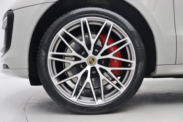Foto do veiculo PORSCHE MACAN GTS