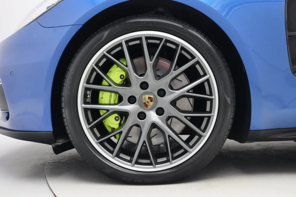 Foto do veiculo PORSCHE PANAMERA 4 E-HYBRID SPORT TURISMO