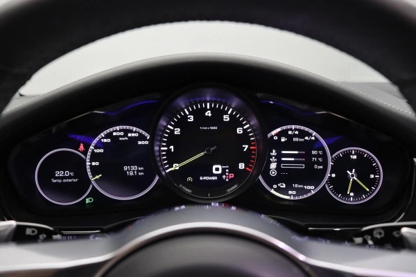 Foto do veiculo PORSCHE PANAMERA 4 E-HYBRID SPORT TURISMO