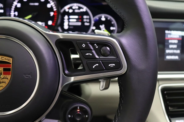 Foto do veiculo PORSCHE PANAMERA 4 E-HYBRID SPORT TURISMO