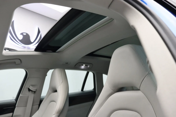 Foto do veiculo PORSCHE PANAMERA 4 E-HYBRID SPORT TURISMO