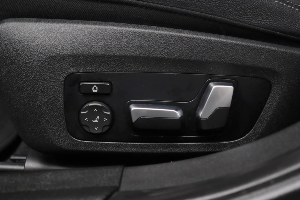 Foto do veiculo BMW 320I M SPORT FLEX