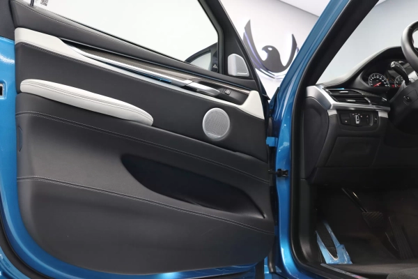 Foto do veiculo BMW X6 M 