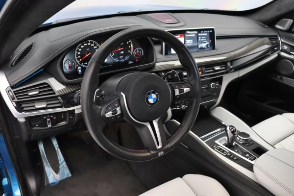 Foto do veiculo BMW X6 M 