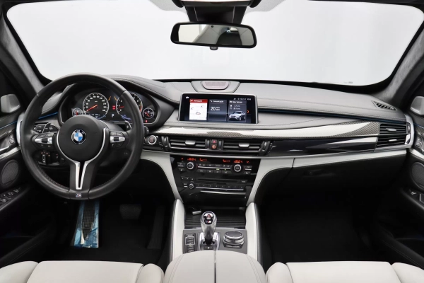 Foto do veiculo BMW X6 M 