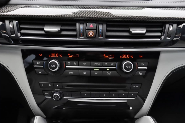 Foto do veiculo BMW X6 M 